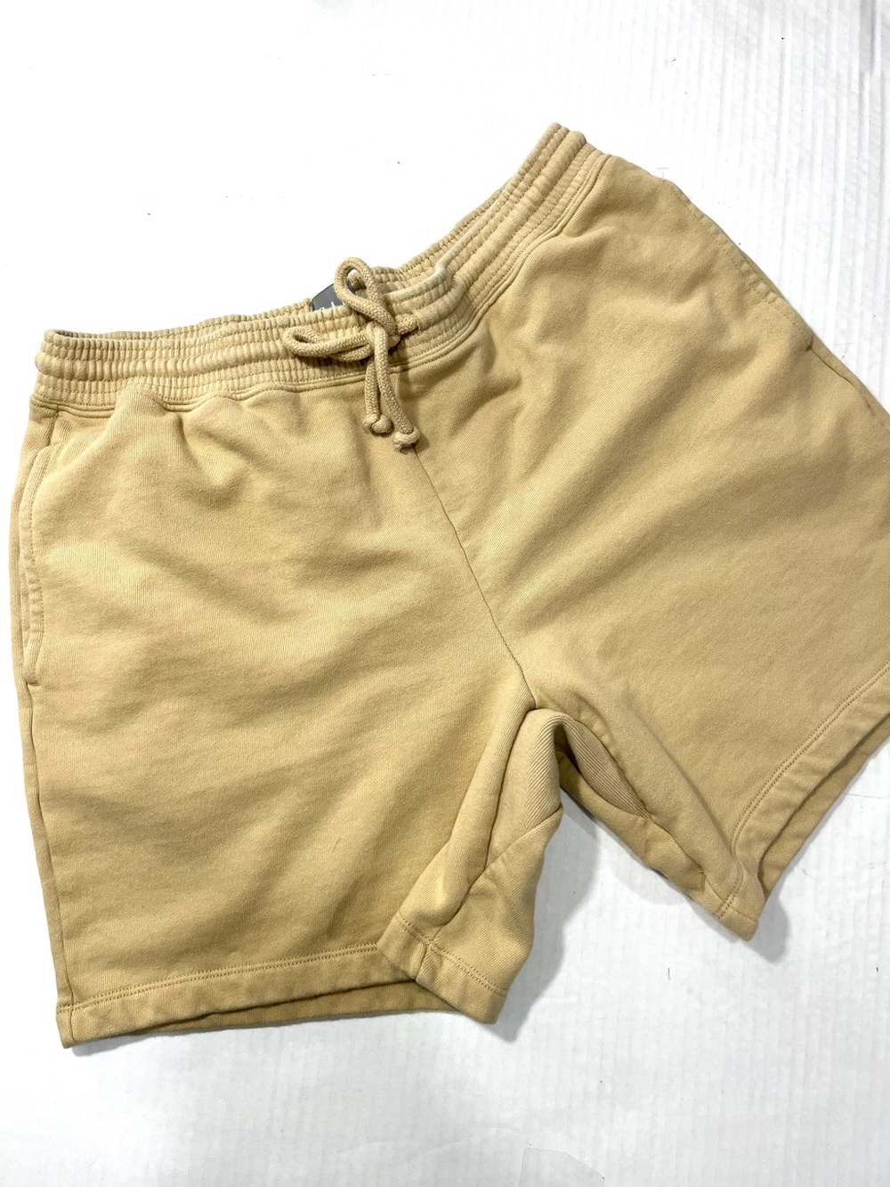 GAP FRENCH TERRY KHAKI COMFY SHORT